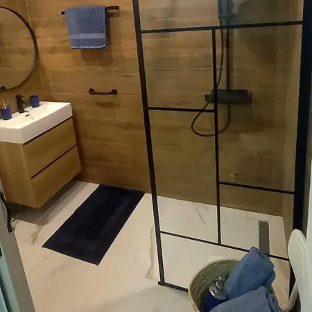 Modern In Castle Harbour Los Cristianos (Tenerife)