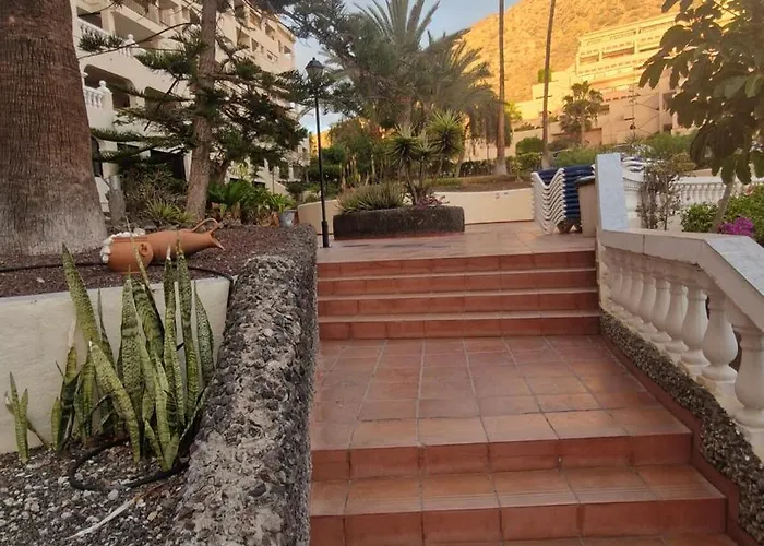 Modern In Castle Harbour Los Cristianos (Tenerife)